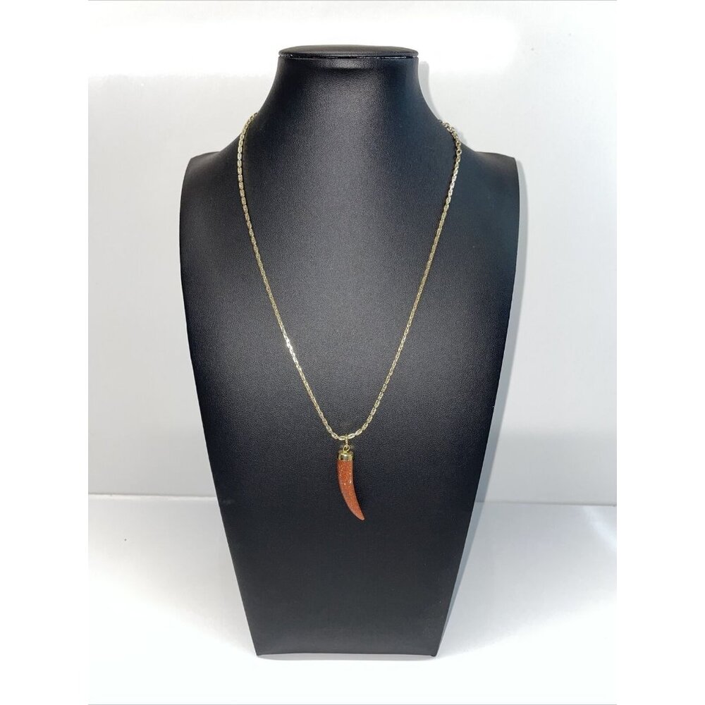 Sarah‎ Coventry Sandstone Pendant Necklace Horn Shape Glittery Gold Tone N43
